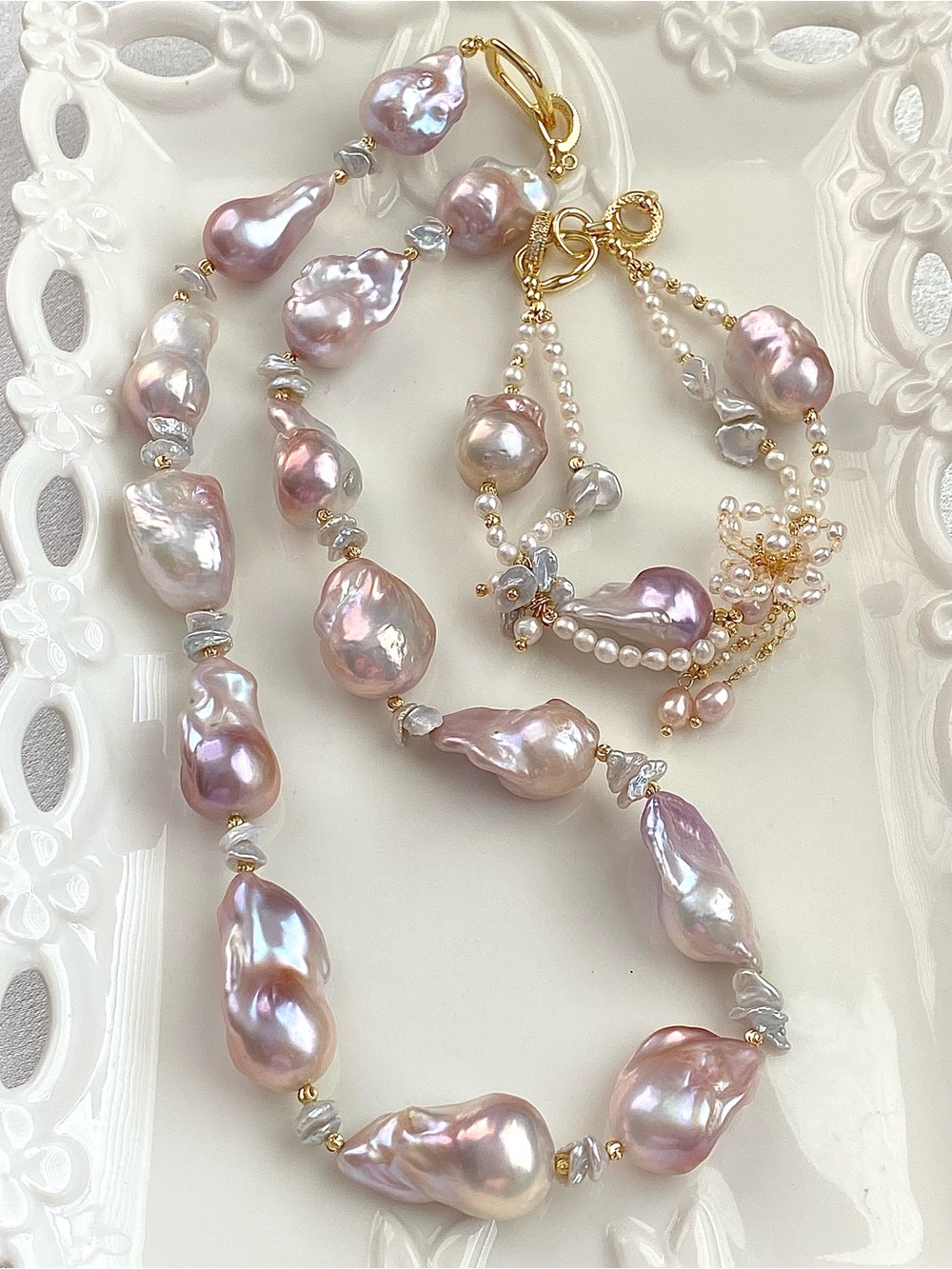 Premium Sakura Pink Flameball Pearl Necklace And Matching Bracelet